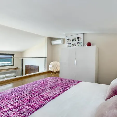 Seafront Duplex 200 M From Beach Apartment *