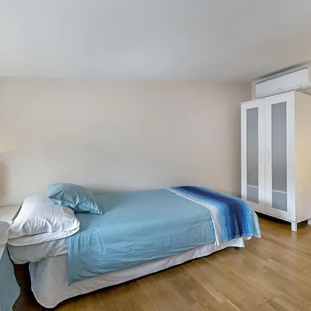 Daire Seafront Duplex 200 M From Beach Can Picafort (Mallorca)