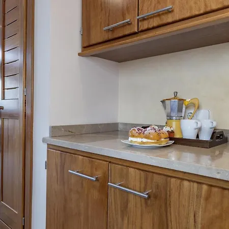 Apartment Seafront Duplex 200 M From Beach